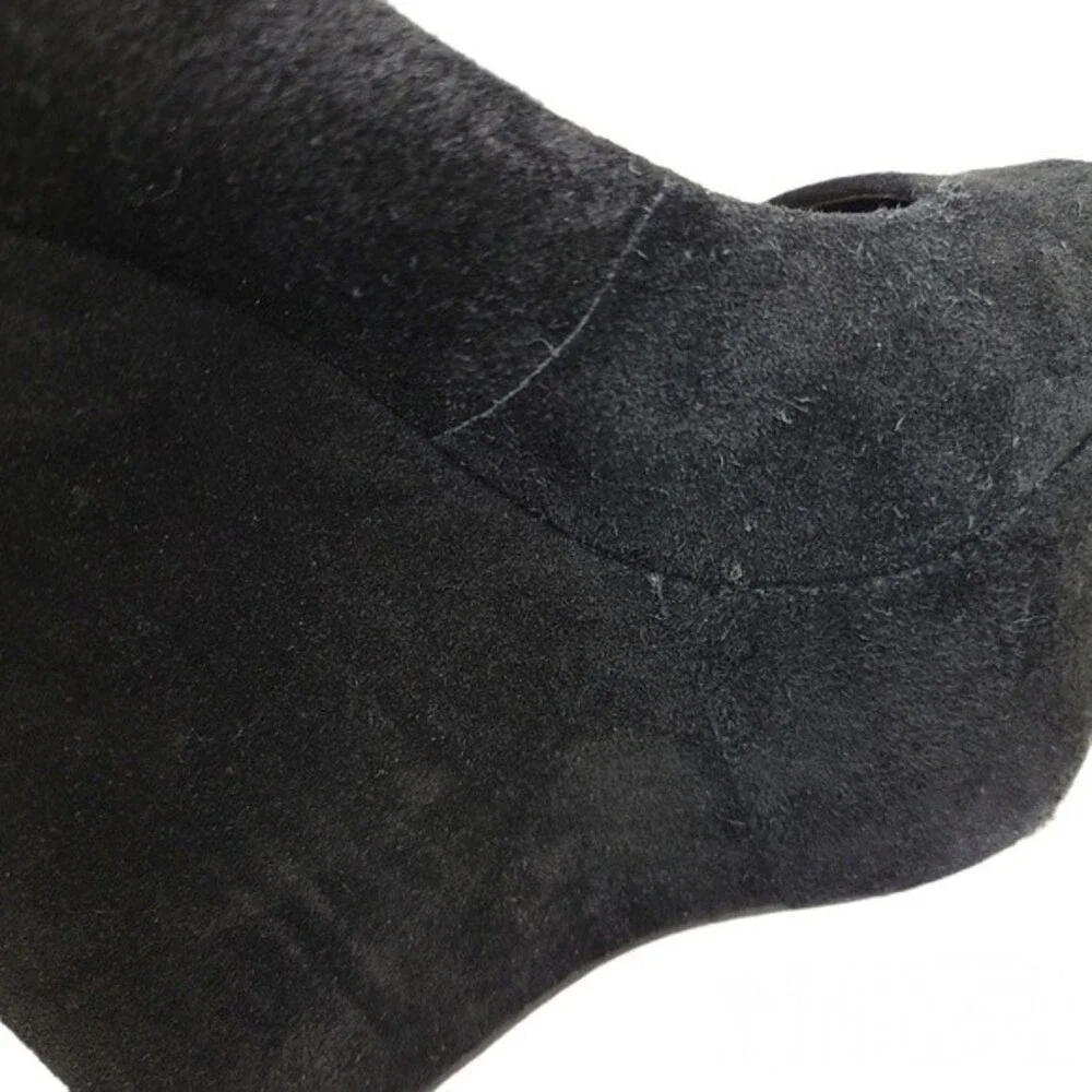 Sole Society Louisa Black Suede Wedges 6